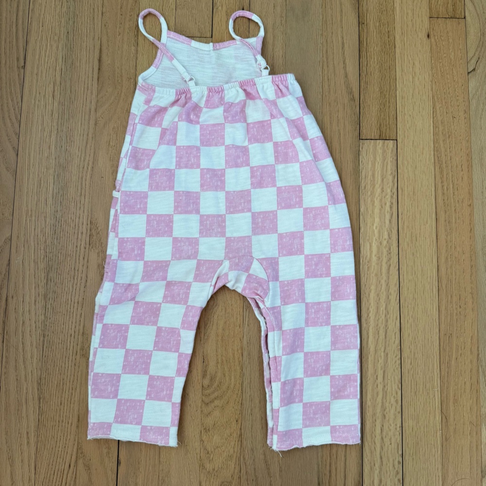 Grayson Mini Girls 2T Pink & White Checkered Sleeveless Romper - Picture 5 of 6